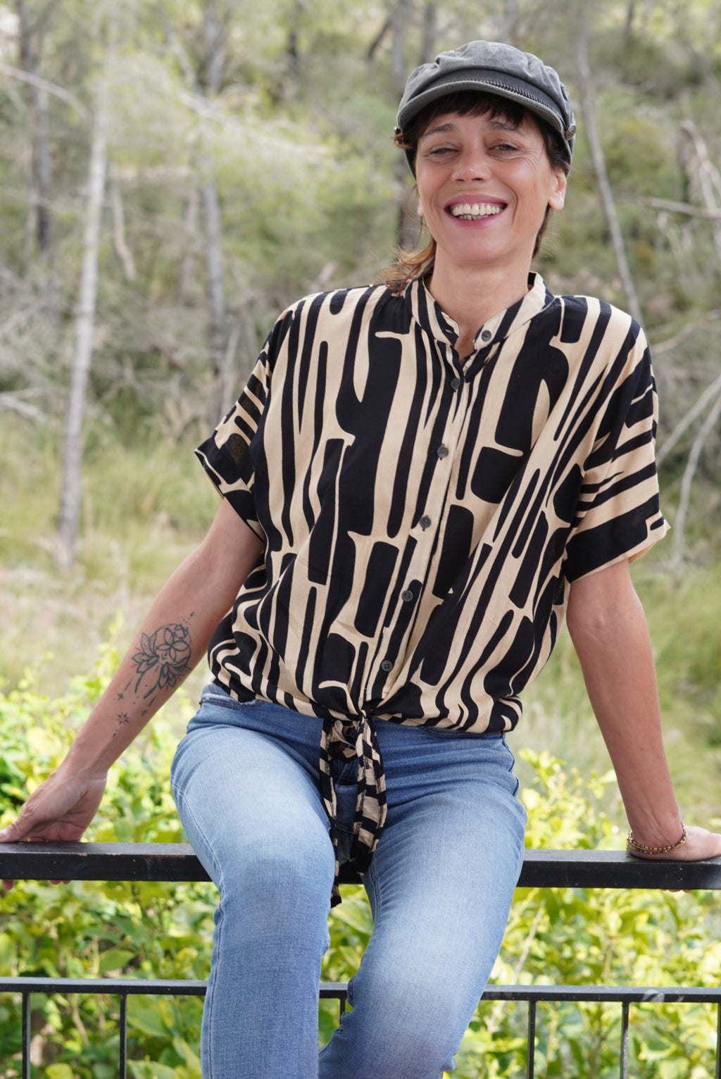 Camisa Mao Contemporanea