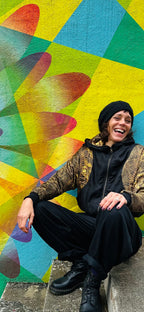 Veste courte jaune urbaine